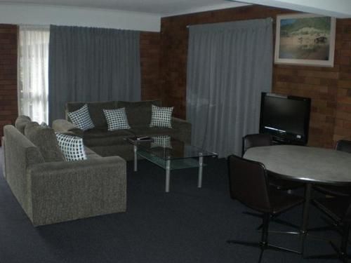 Whiteoaks Motel & Lodges Toowoomba Bagian luar foto